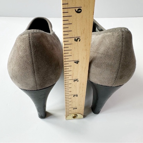 ECCO Woman Gray Suede Ankle Heel Boots EU39 Classic Contemporary - Picture 9 of 10